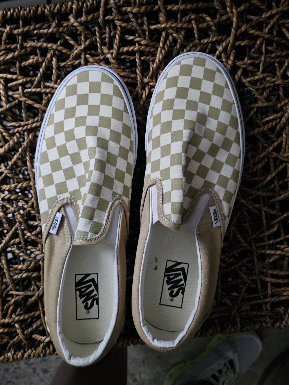 Vans Slip-On Checkerboard Sneakers - Beige & White New Never Worn Size 11 - Picture 6 of 6
